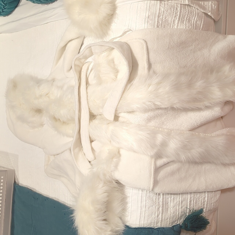 Pottery Barn Cozy Robe Faux Fur